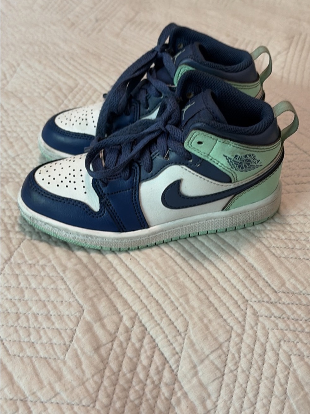 Nike Kids High Top Sneakers - Navy, White & Mint